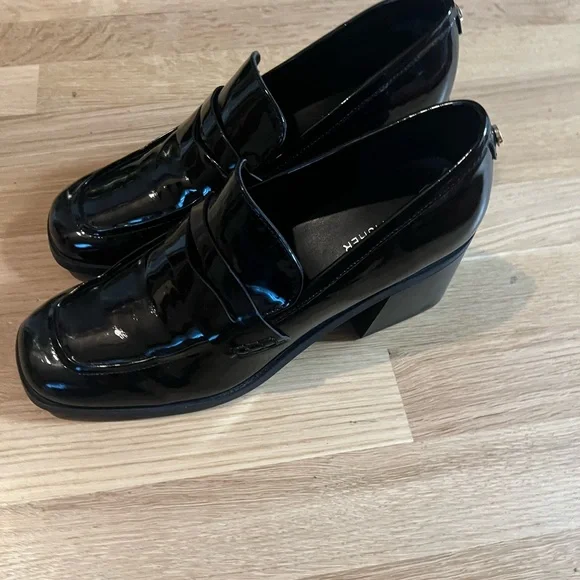 Marc Fisher Kchris Black Loafers - Picture 4 of 6